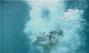 غرق شدن کودکی 7 ساله در لنگرود