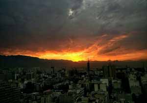 لحظه دلنشین طلوع خورشید در تهران + فیلم