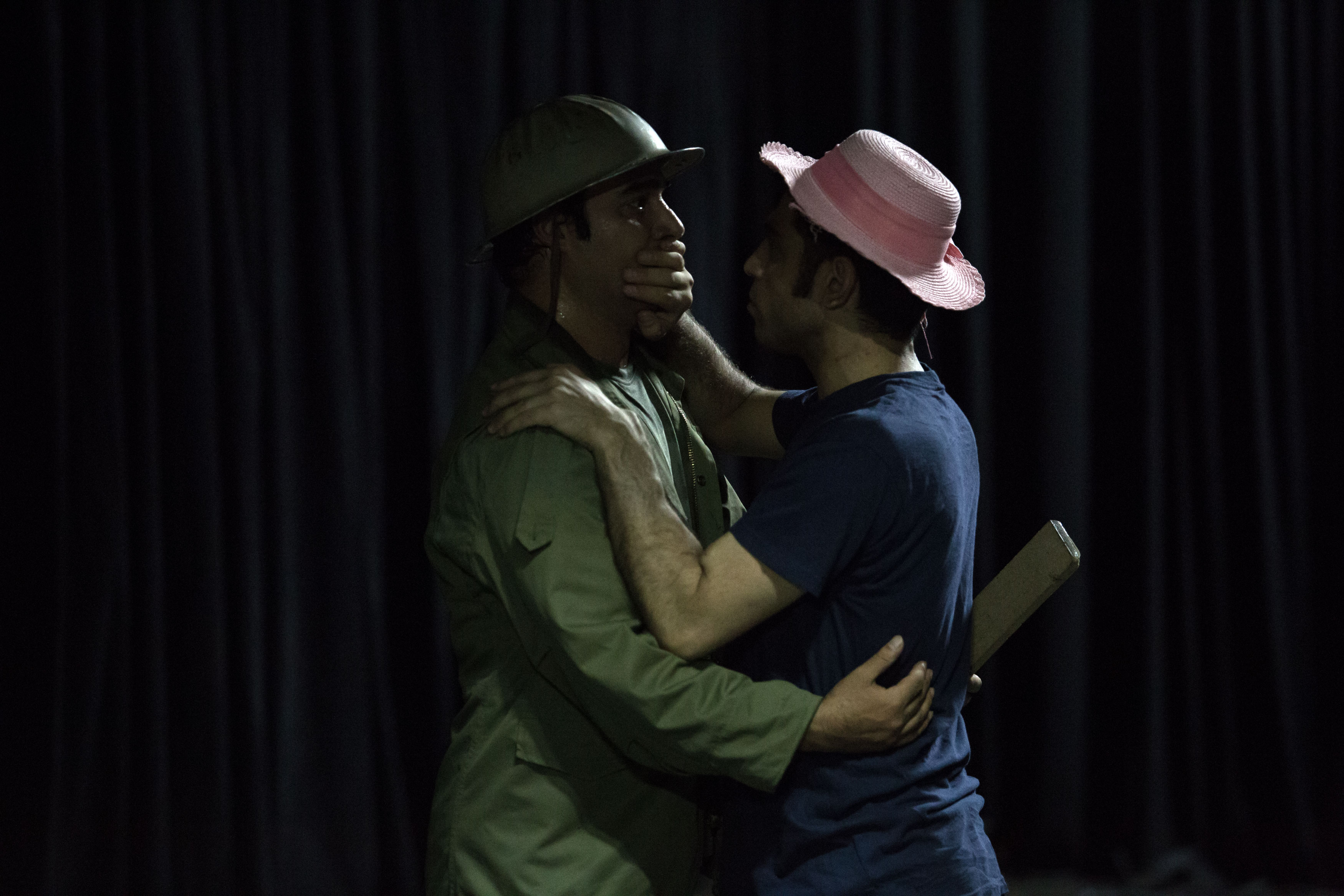 اجرای نمایش ادوارد و ننه در تئاتر شهر