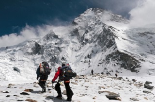 کوهستان قرقیزستان جان کوهنورد ایرانی را گرفت