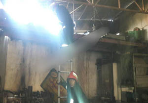 آتش سوزی کارگاه صنعتی در قائم شهر