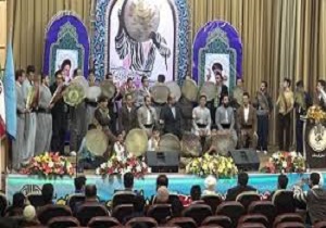 جشنواره منطقه ای مولودی خوانی و دف نوازی سراج منیر در کردستان آغاز شد