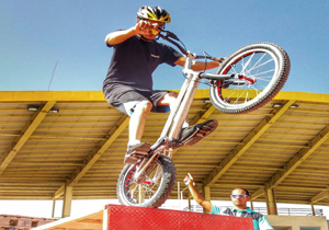 نشان برنز رقابت های کشوری از آن دوچرخه سوار استان