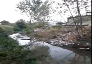 دپوی زباله و نخاله ساختمانی در حریم رودخانه محمودآباد + فیلم