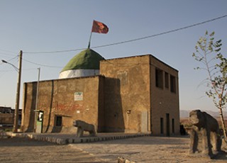 مرمت مقبره کاوه آهنگر در روستای مشهدکاوه پایان یافت