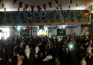 همایش شیر خوارگان حسینی در مسجد جامع امام حسین(ع) بهارستان + تصاویر