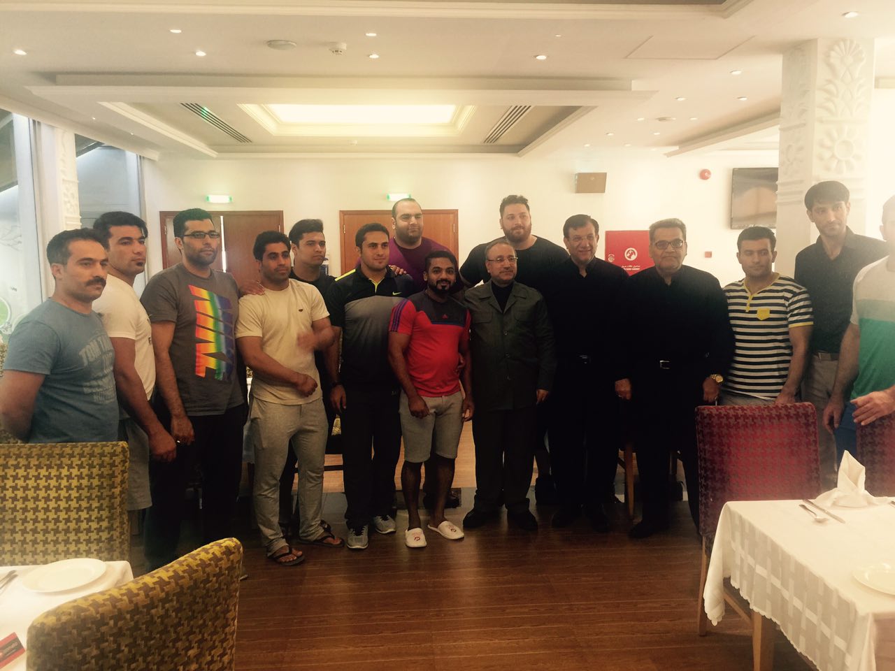 دیدار  اعضای تیم ملی وزنه برداری با سرکنسول کشورمان در دبی
