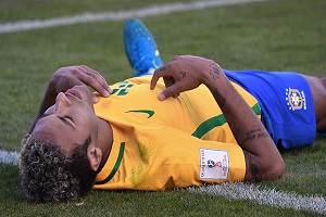 بازیکنان برزیل به کپسول اکسیژن پناه بردند
