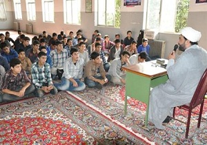 برگزاری550 گفتمان دینی در مدارس استان سمنان
