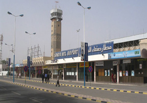 توقف فعالیت فرودگاه صنعا در پی حمله ائتلاف متجاوز سعودی