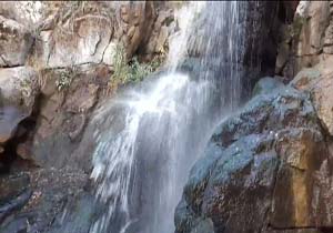 جلوه زیبا و بکر آبشار گلوسنگ در کلیبر + فیلم