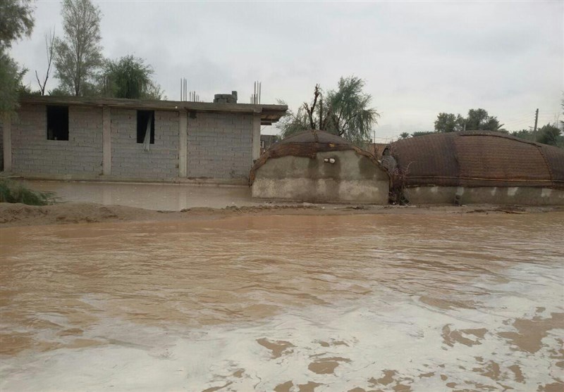 بارش 65 میلیمتری باران در دزفول/روستاها در باران غرق شدند