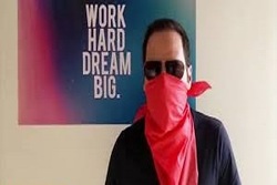 شترهای اروپایی در راه ایران  + فیلم