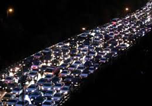 ترافیک سنگین در محور فیروزآباد به شیراز
