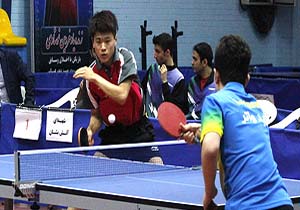 جدال نمایندگان بندرعباس و آبادان در لیگ برتر تنیس روی میز