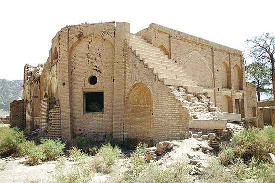 میزان خسارت زلزله به بنا‌های تاریخی کرمان در حال افزایش است
