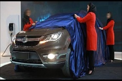 نمایش خودروهای هوشمند در بارسلونا + فیلم