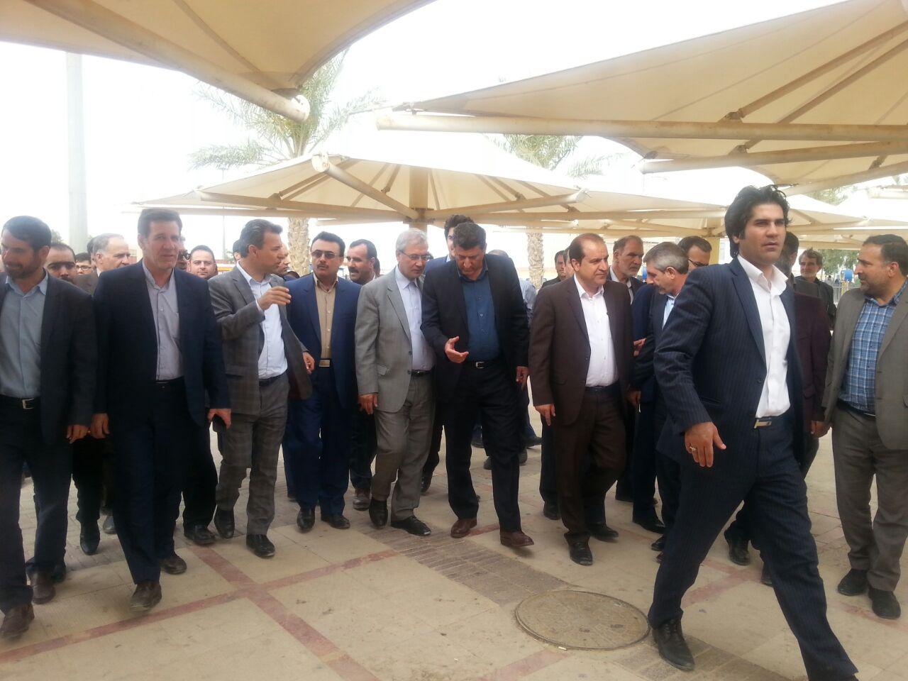 بازدید وزیر تعاون، کار و رفاه اجتماعی از پایانه مرزی مهران