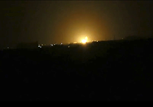 شلیک موشک به فرودگاه تیفور در حمص + فیلم