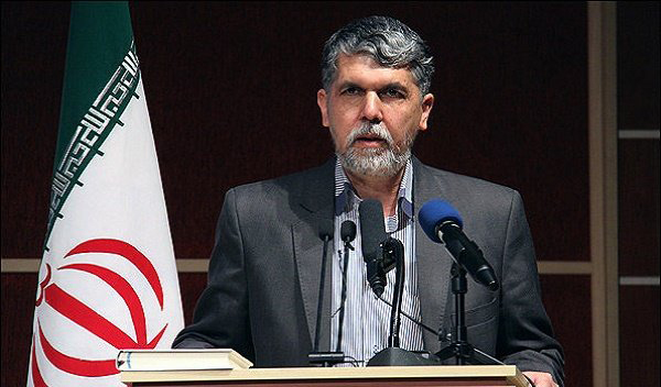 وزیر فرهنگ و ارشاد اسلامی: کاغذ در لیست کالاهای اساسی قرار گرفت