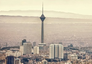 شاخص هوای تهران در ۲۵ دی ماه/ هوای پایتخت در آستانه ناسالم شدن برای گروه‌های حساس