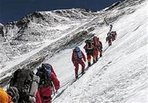 نجات جان ۶ کوهنورد در قله آبیدر سنندج
