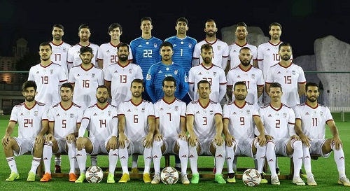 تصویر تیمی ملی پوشان فوتبال ایران پیش از رقابت‌های جام ملت‌های آسیا