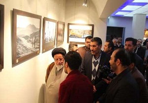 افتتاح نمایشگاه عکس سوگواره مهر محرم در سمنان