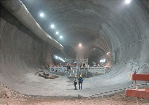 ساخت طولانی‌ترین تونل انتقال آب خاورمیانه بدست متخصصان ایرانی