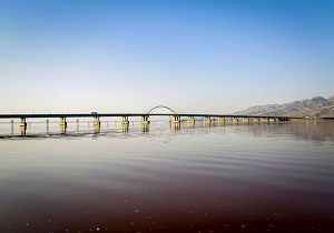 رهاسازی آب سد ساروق به سمت دریاچه ارومیه