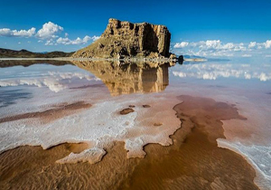 توقف رها سازی آب سد مهاباد به دریاچه ارومیه