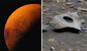 کشف شی فلزی عجیب روی مریخ! + فیلم////