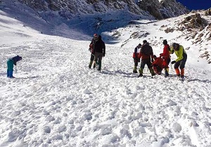 کوهنورد مفقودی در چشمه نرگس تهران نجات یافت