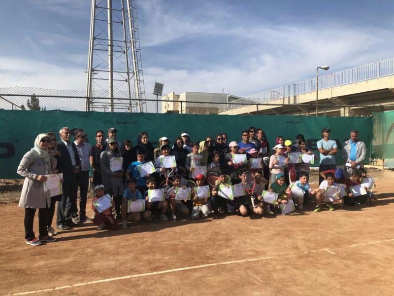 حضور تنیسورهای کرمانی در مسابقات مستعدین منطقه 3 و 4 کشور