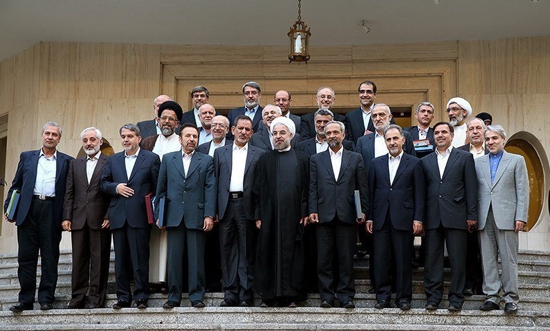 اما و اگر های مصالحه و مجادله اصلاح طلبان با احمدی نژاد