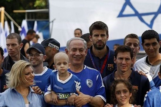 رئیس اتحادیه فوتبال فلسطین خطاب به مسی: اسیر سیاست‌های اشغالگرانه اسرائیل نشو!