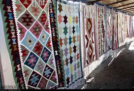 صنایع دستی فعال در استان ایلام باعث اشتغال شده است