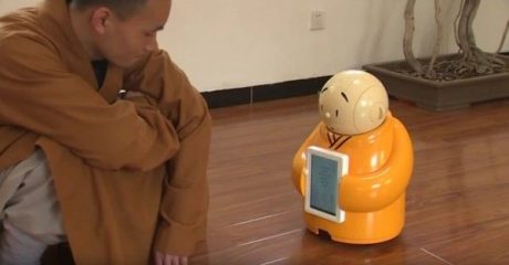 ربات راهبه در معابد چین + فیلم