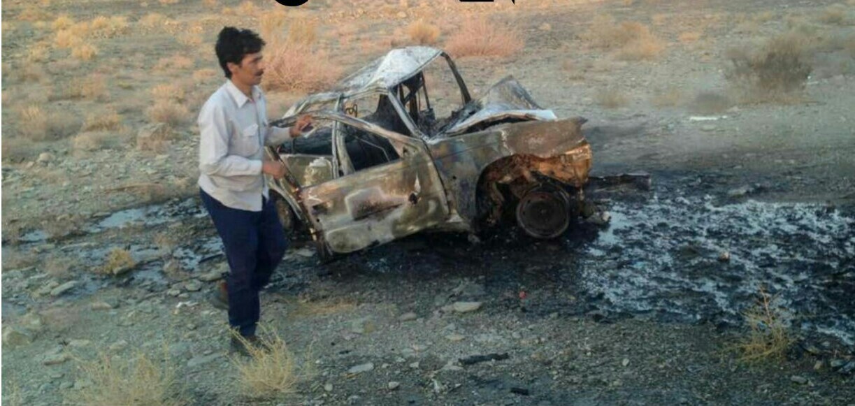 تصادف و آتش سوزی دو خودرو سواری در محور سراوان/۳نفر کشته شدند