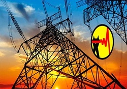 تذکر مجری شبکه خبر به معاون شرکت برق حرارتی برای صرفه‌جویی در مصرف برق + فیلم