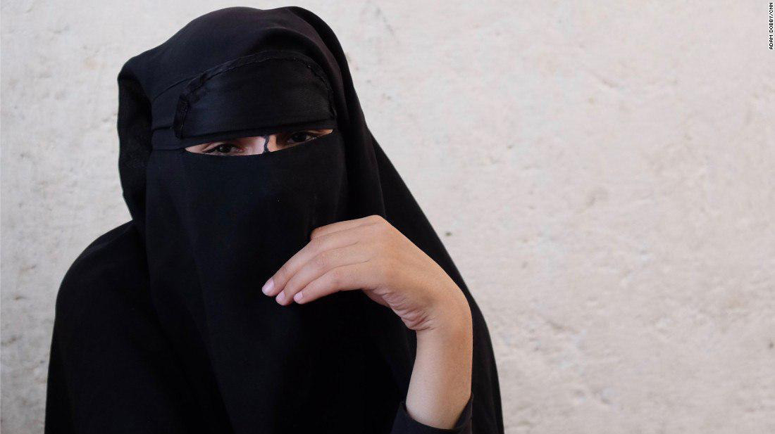 جنایت‌های تکان‌دهنده داعش/از فروش زنان مسلمان به عنوان کنیز تا اقدامات جنسی ابوبکر بغدادی با مردان زندانی!