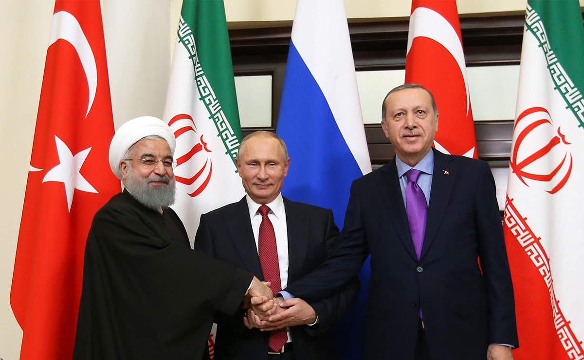 اسپوتنیک: تحریم‌های جدید آمریکا علیه ایران، ترکیه و روسیه به ضرر خود آمریکایی‌ها تمام می‌شود