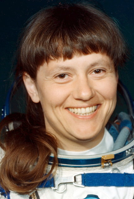 دومین زن فضانورد جهان کیست؟+ تصاویر
