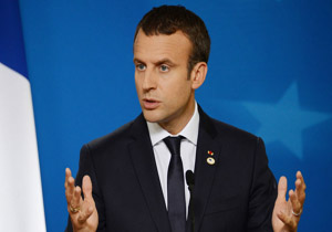 درخواست محافظه کاران فرانسه برای رأی عدم اعتماد به مکرون