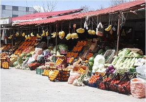 عرضه میوه در بازار با قیمت واقعی، با حذف واسطه ها در میدان میوه و تره بار