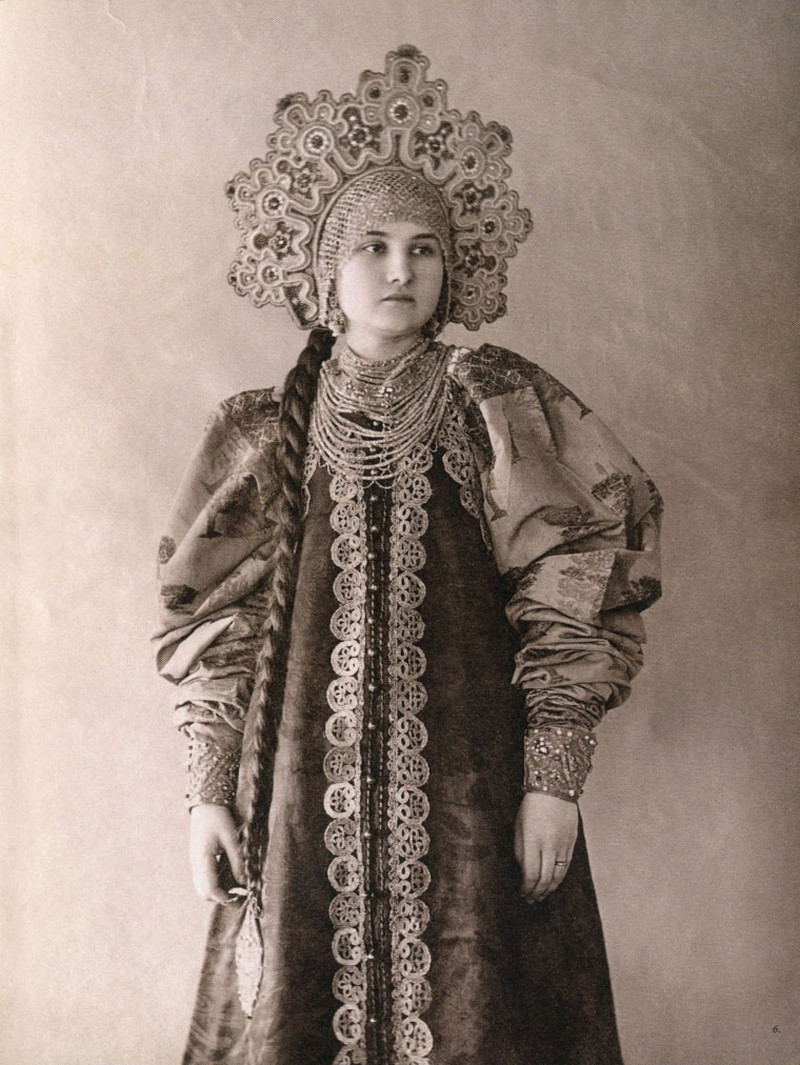 پوشش متفاوت زنان روس در قرن نوزدهم +تصاویر