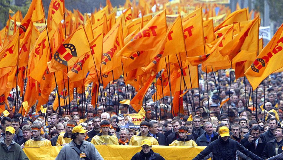 از انقلاب نارنجی تا کریمه،پیچ های تند سیاسی کیف