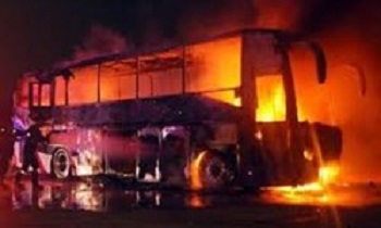 46کشته و زخمی در حادثه برخورد اتوبوس با کامیون حامل سوخت در اصفهان / 10 مصدوم از بیمارستان مرخص شدند/ اسامی مصدومان + تصاویر