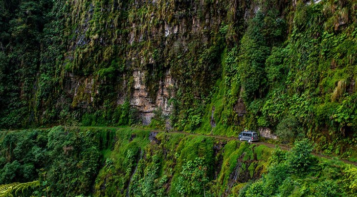 جاده مرگبار یونگاس در بولیوی را ببنید! +تصویر