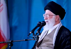 پیاده‌روی دلدادگان امام حسین (ع) به سمت کربلا + فیلم